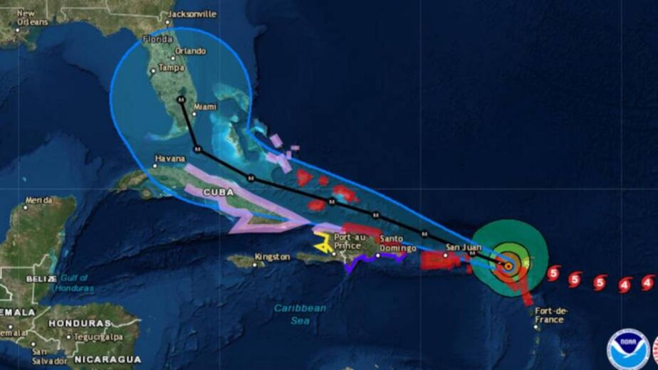 pronóstico ciclónico 2026 con gráficos actualizados del Centro Nacional de Huracanes